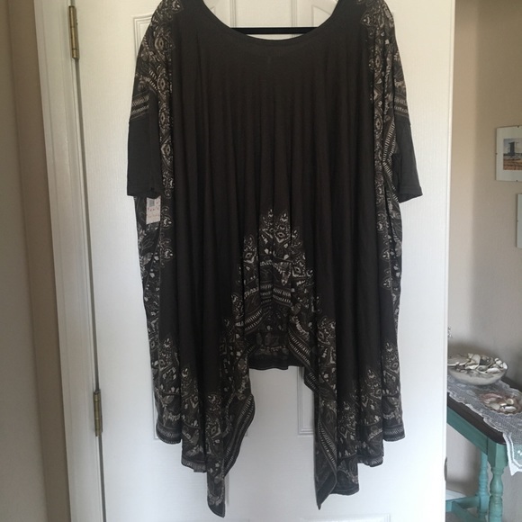 Free People top - Picture 2 of 4